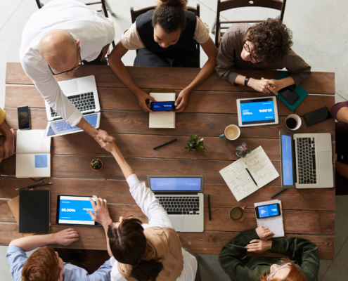 Discover how AI in outsourcing improves productivity, streamlines workflows, and helps businesses build more efficient remote teams. - Cybalink Solutions